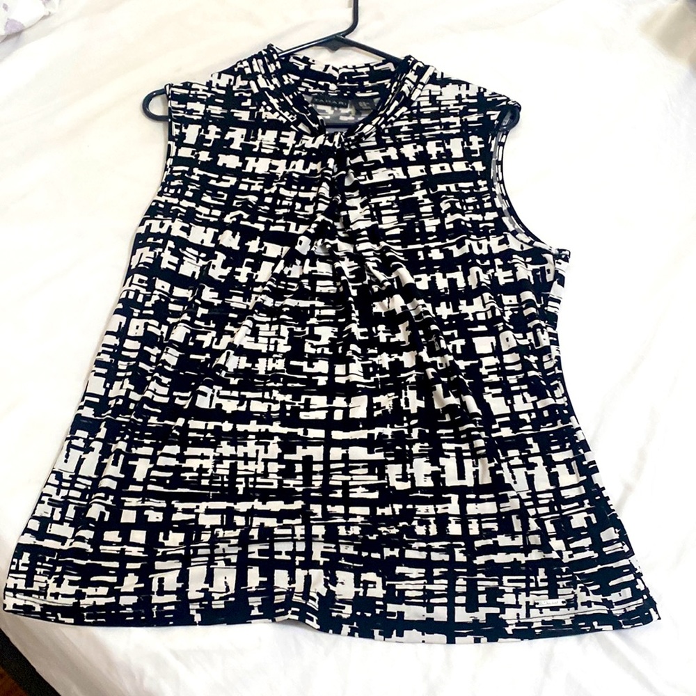Tahari black and white top.